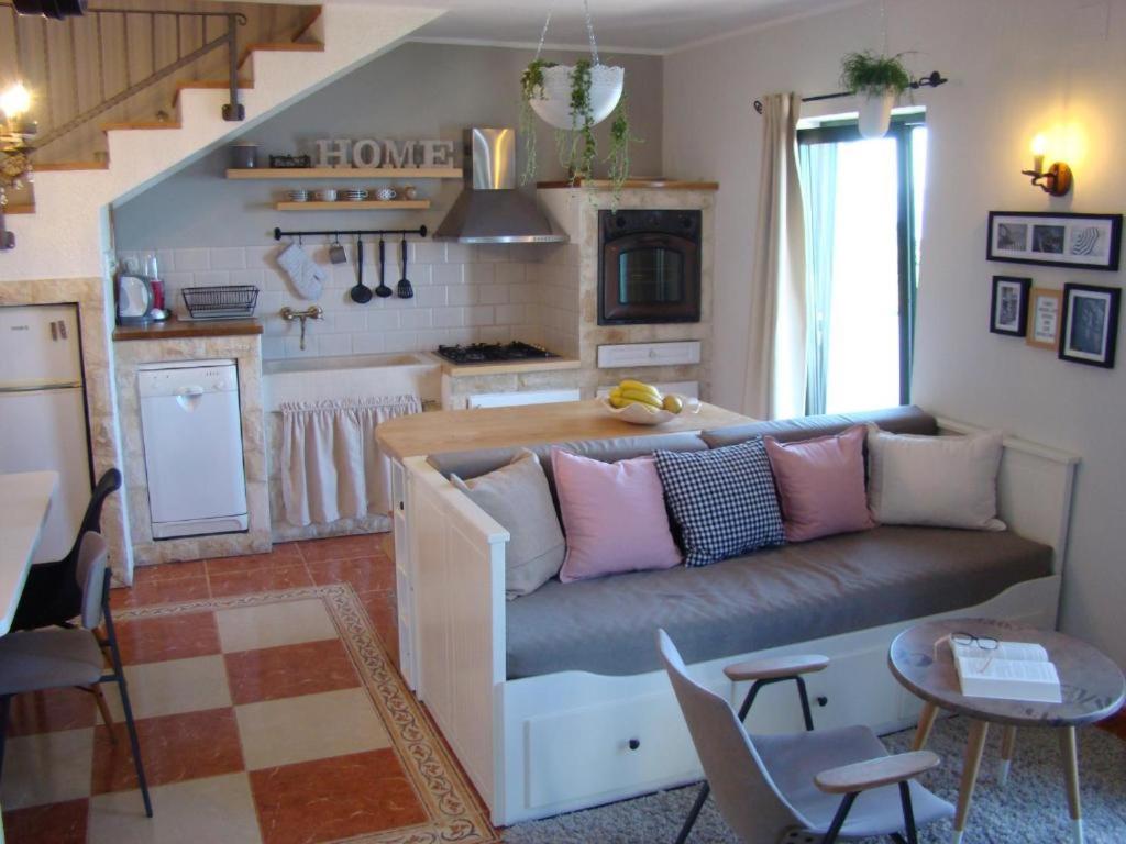 Holliday Home Alida With Jacuzzi Podgora Esterno foto